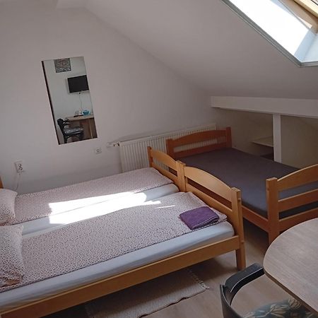 Hotel Sobe Sokcic Karlovac Esterno foto